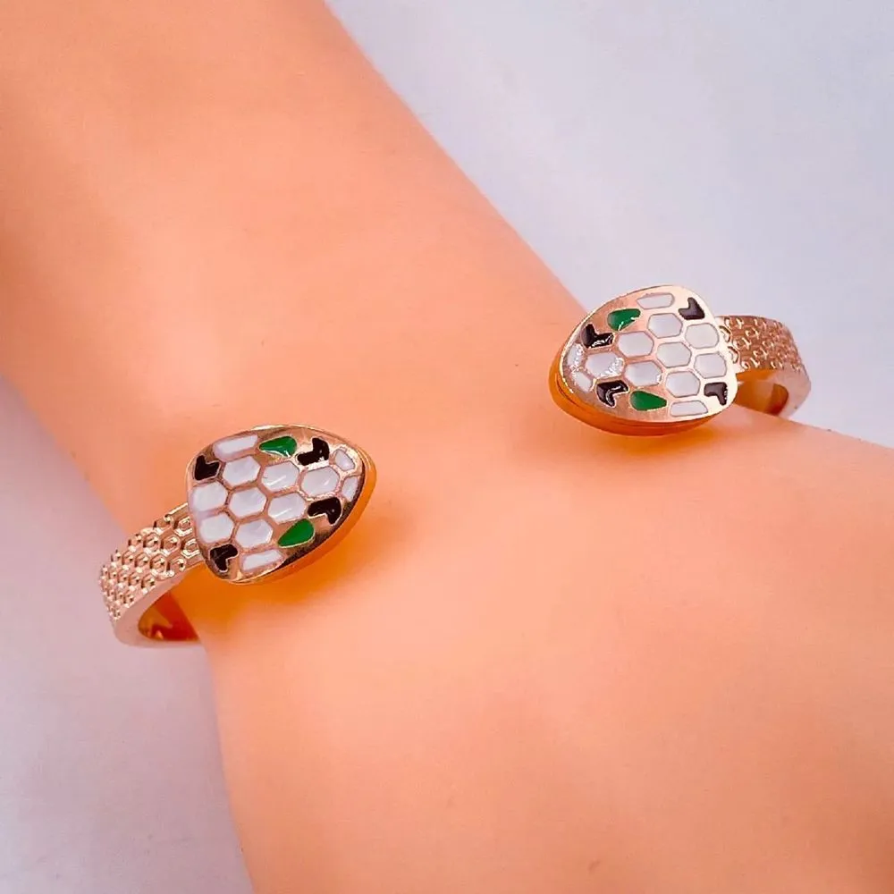 Premium Quality Stainless Steel Gold Plated Fashion Bracelet Bangle for Women