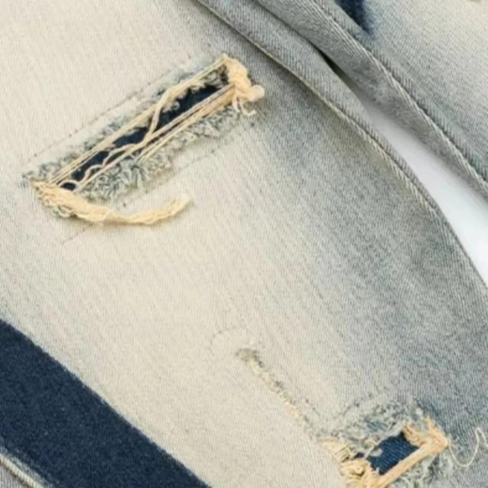 "Distressed Denim Contrast" Jeans