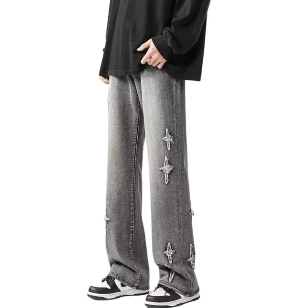"High Street Stars Embroidery Distressed" Jeans