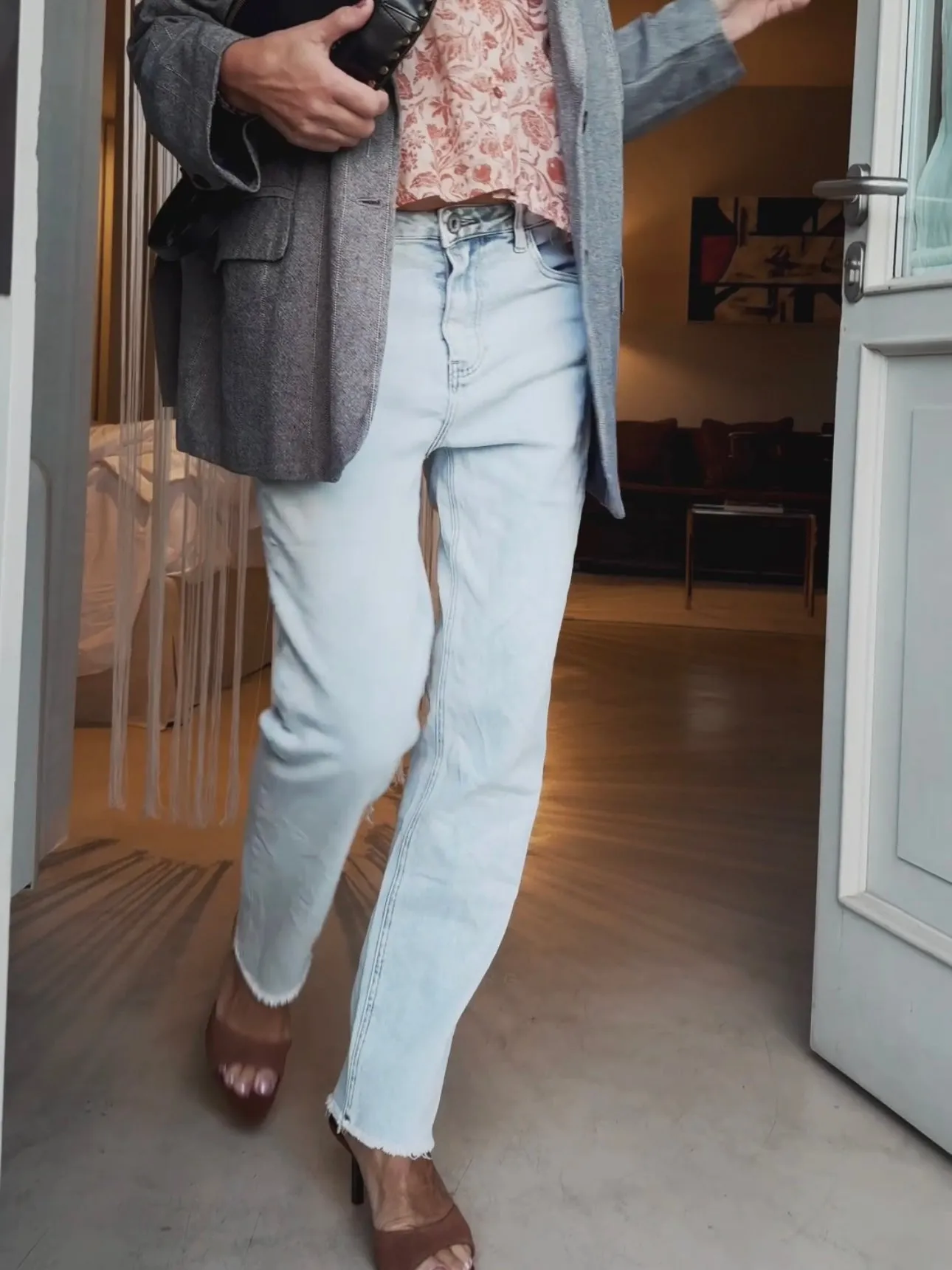 RELAXED SLIM JEANS MID WAIST - WASHED LIGHT BLUE