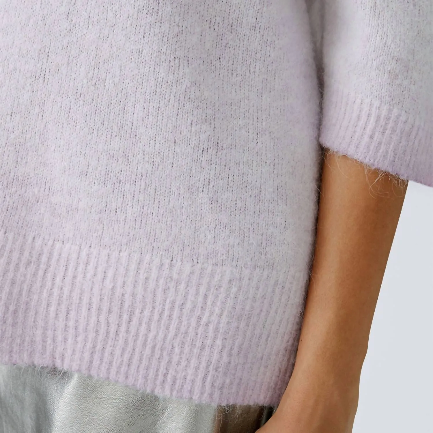 Round Neck Jumper In Lilac