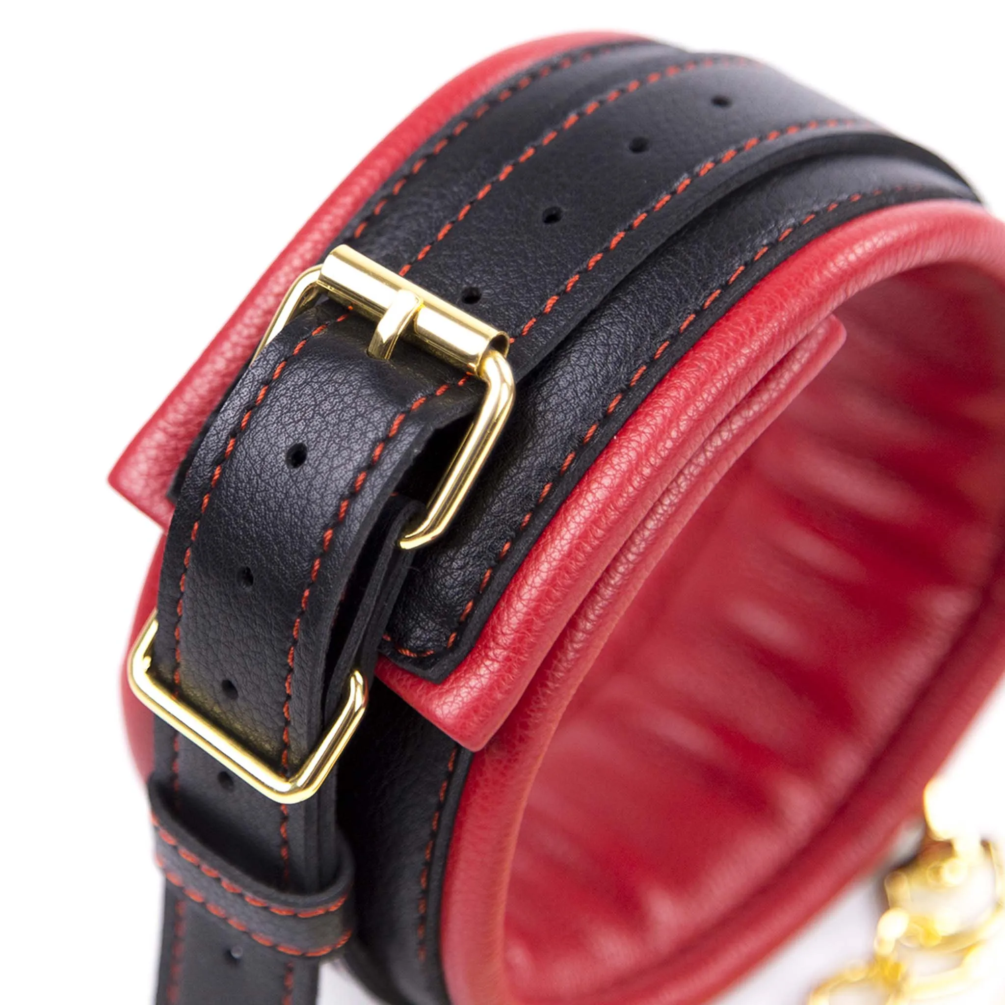 Smart Moves - Collar met Gouden Ketting - Zwart/Rood