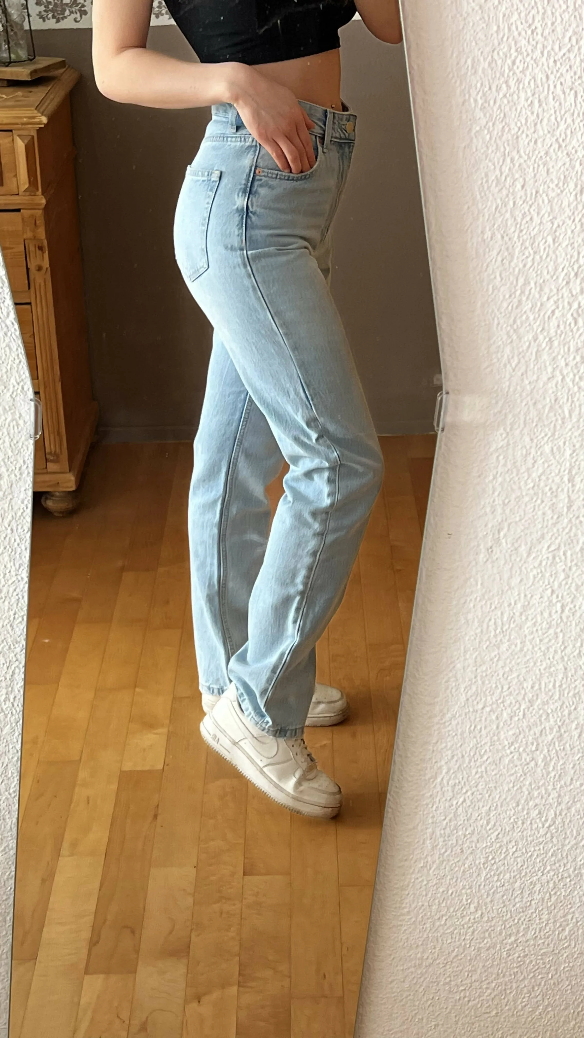 streight light blue jeans - Bershka