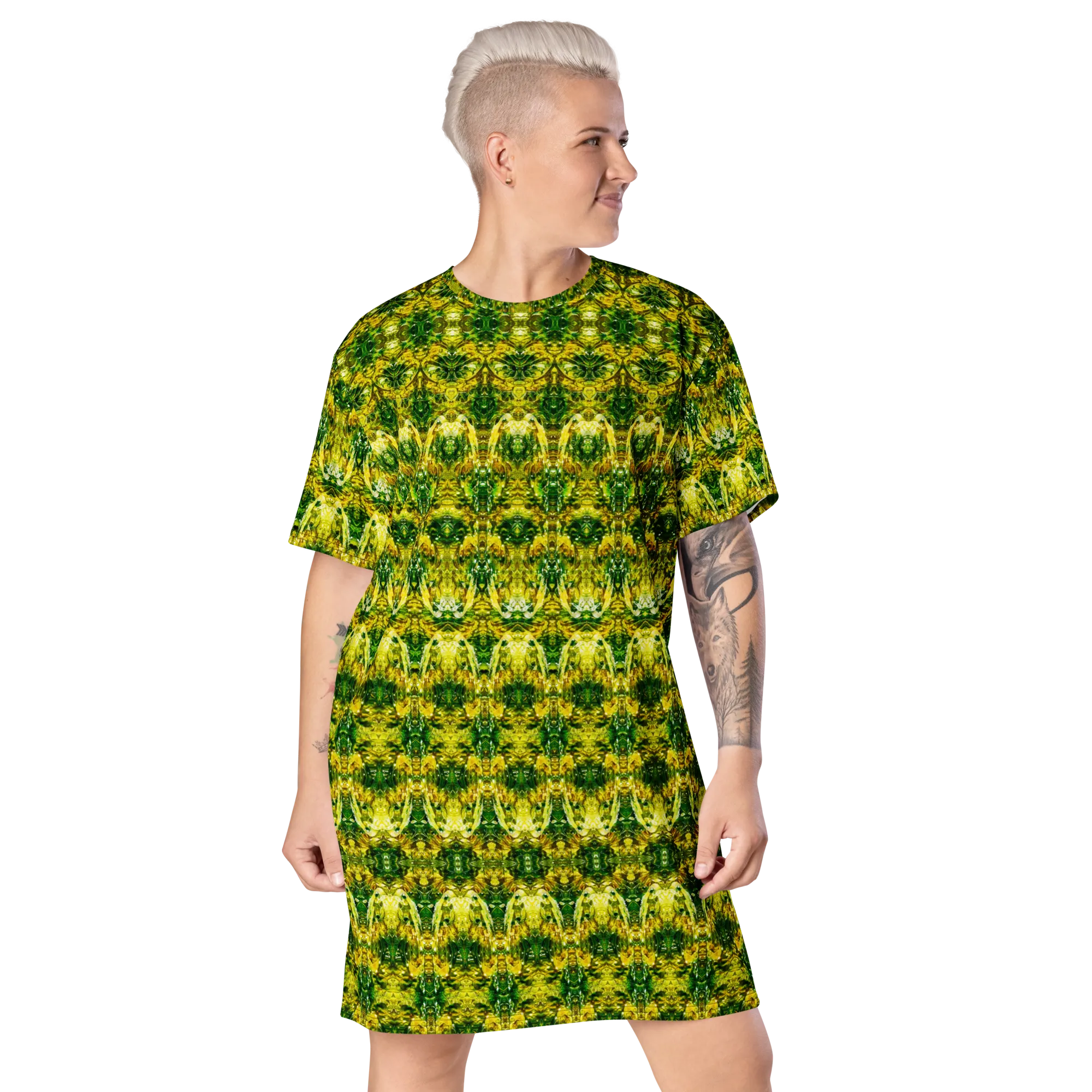 T-Shirt Tunic (Muliebris/Virilis)(Samhain Dreams of Jade 4 of 15 Quattuor ex Quindecim) RJSTH@Alchemic RJSTHw2024 RJS