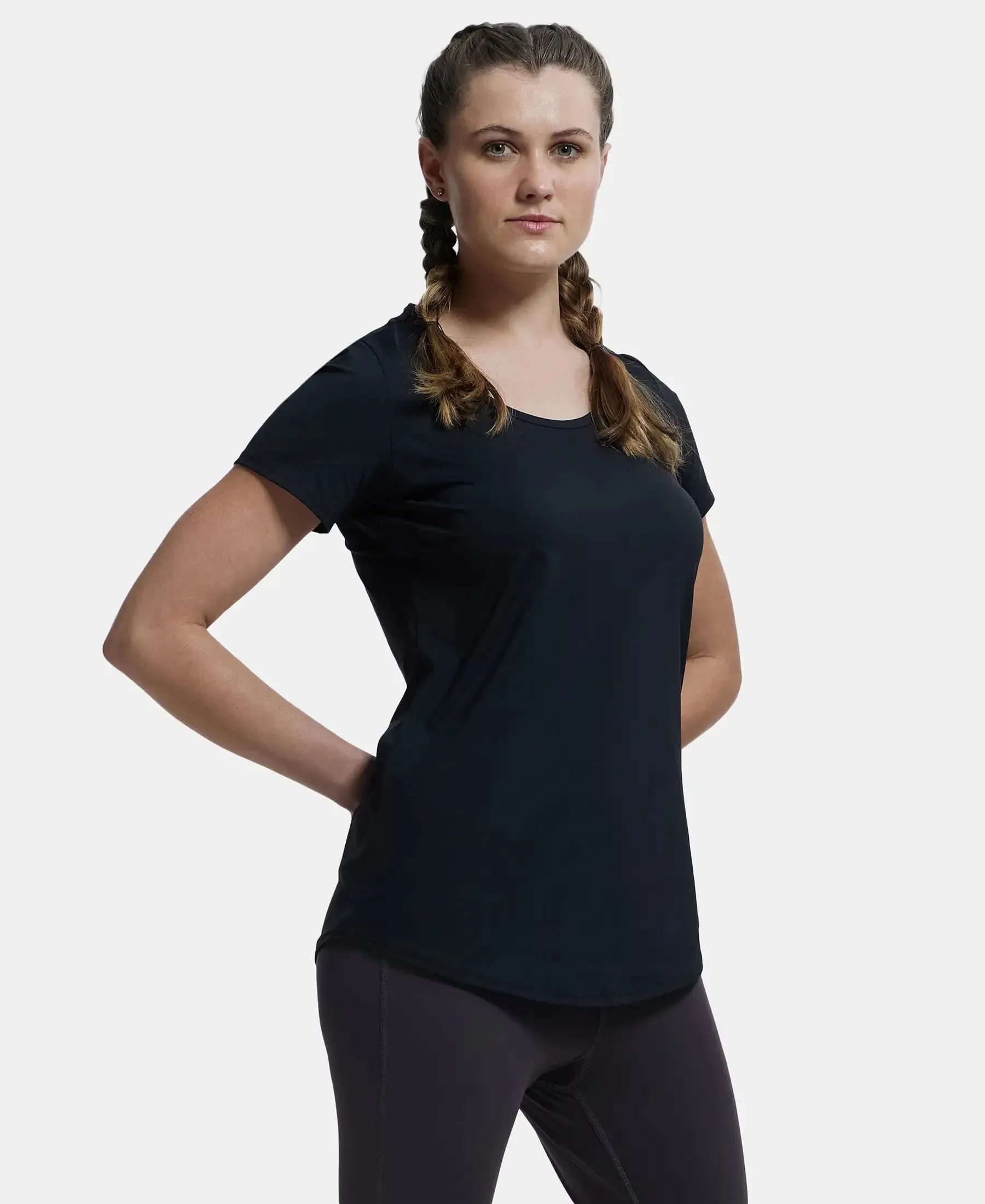 Tactel Microfiber Elastane Stretch Relaxed Fit Solid Curved Hem Styled Short Sleeve T-Shirt - Black