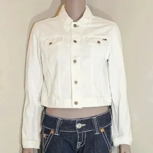 Tommy Jeans White Jean Cropped Jacket Collared Top Size Medium‎ Casual Fall Top