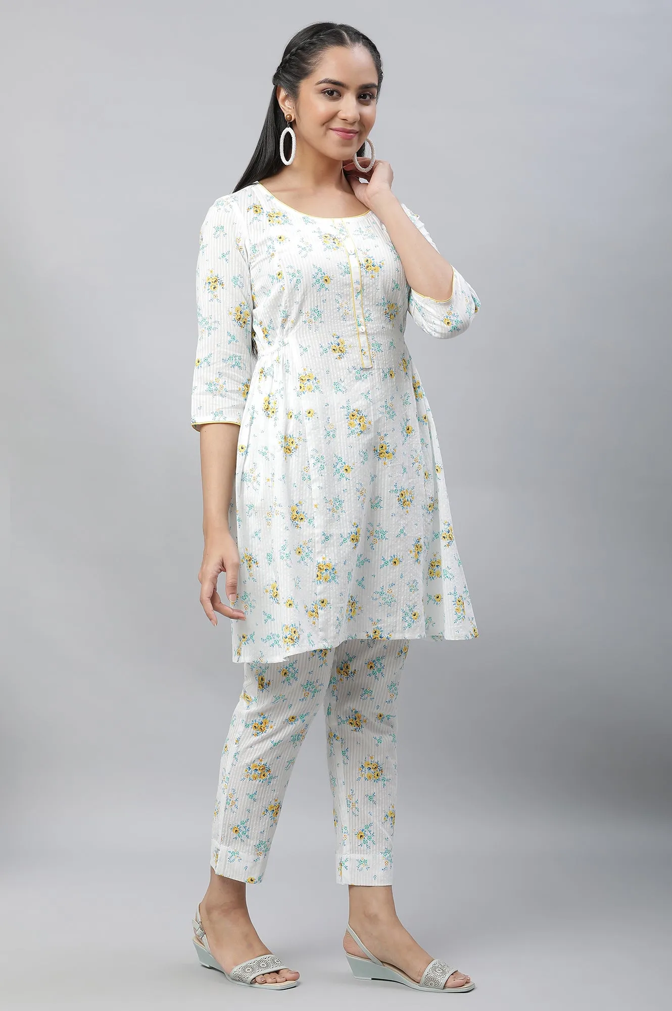 White Seer Sucker Kurta & Pants Co-ord Set