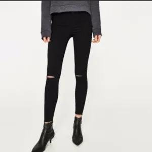 Zara split knee black jeans